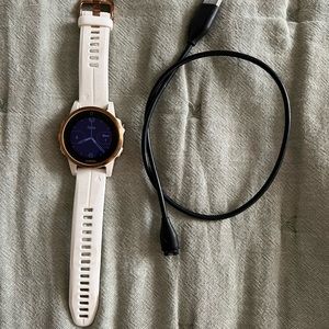 Garmin Women's Fenix 5S Sapphire in White and Gold